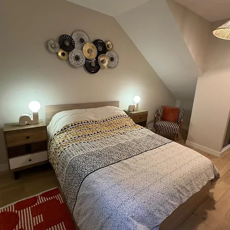 Apartman Entierement Renove *